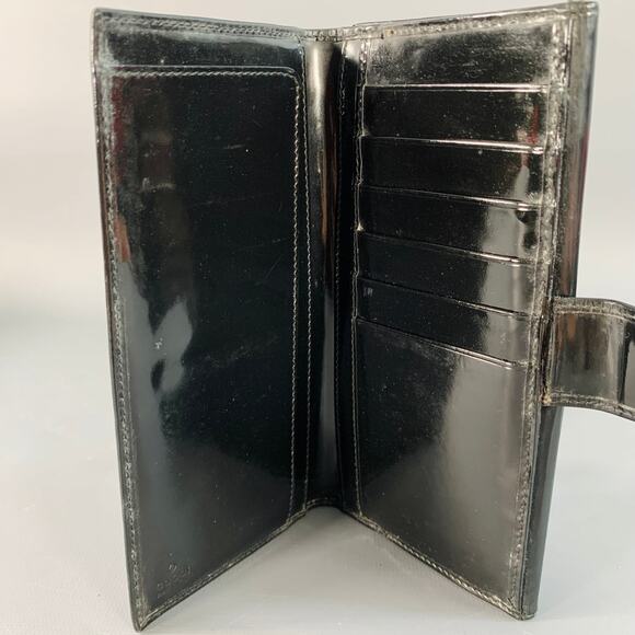 GUCCI Black Embossed Monogram Logo Patent Leather Checkbook Wallet - Picture 3 of 5